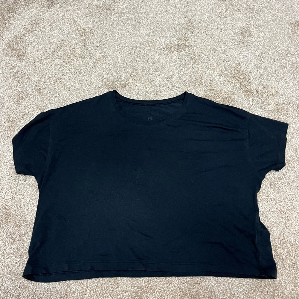 Black Lululemon Crop Shirt